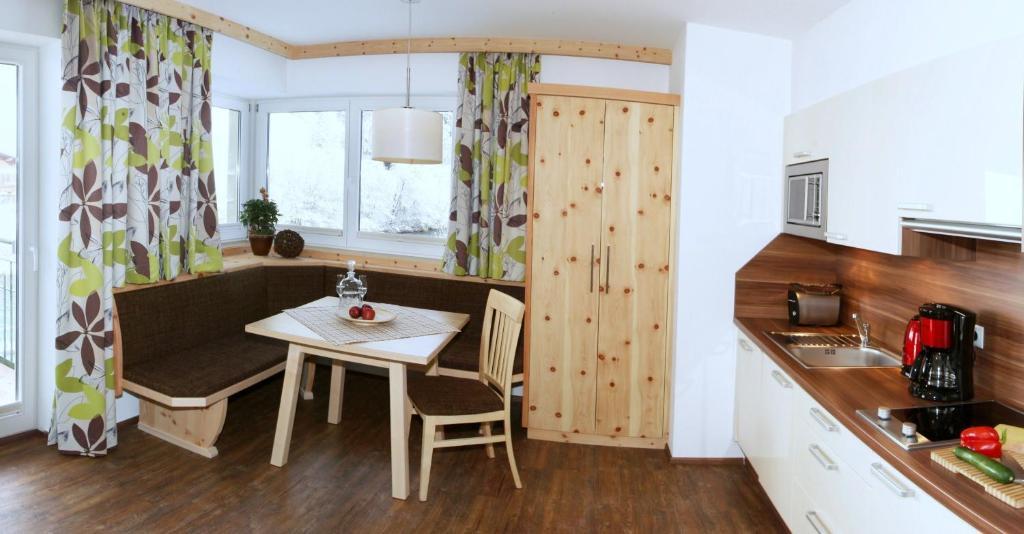 Appartements Alpenkristall Zell am Ziller Værelse billede